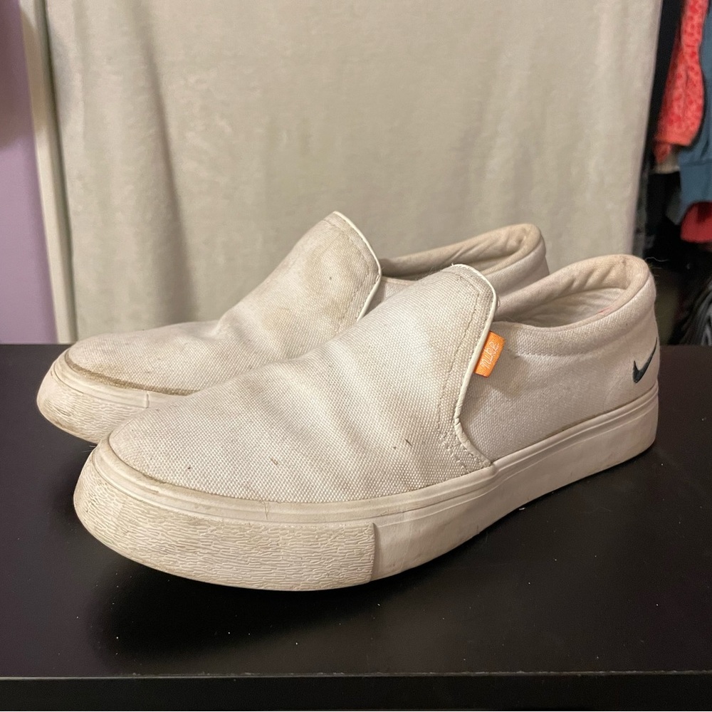 Nike Slip On